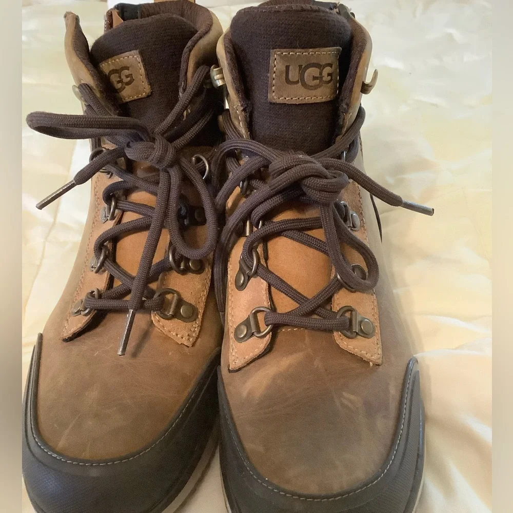 UGG Mens Caulder Chestnut Brown Mixed Media Waterproof Boots 7 M